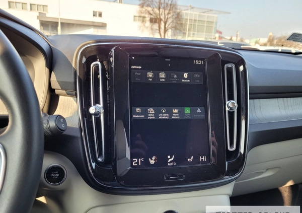 Volvo XC 40 cena 157777 przebieg: 68000, rok produkcji 2020 z Bielsk Podlaski małe 379